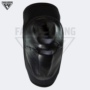 Protège-coudes de boxe en mousse haute densité, couleur noire unie, dernière version, robustes, réglables, durables, avec sangle sécurisée - Product Image 1