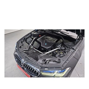 BMW Serie 5 530i M Sport 2023 con Volante a la Izquierda, Caja de Cambios Automática, 44,999 km, Excelente Estado - Product Image 6