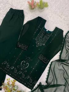 Nouvelle Tendance : Ensemble Mère-Fille TENNECY Designer en Faux Georgette Infroissable, Séchage Rapide, Réversible, Longueur Cheville, Idéal Fêtes et Toutes Saisons - Product Image 5