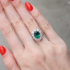 2.50CT Green Oval Cut Lab Grown Diamond Ring Oval Cut Halo Ring Unique Design Wedding Ring Classic Look Anniversery Gift - Product Image 5