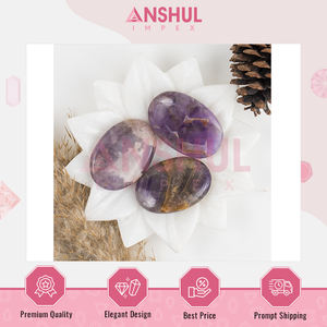 Piedra de Amatista Natural Ovalada de 2.5 Pulgadas, Precio Atractivo, Buena Calidad, Pulida y Lisa, Cristales Curativos de 1 kg para Equilibrar la Energía - Product Image 2