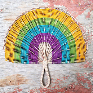 Decoración de pared interior inspirada en el estilo bohemio, abanicos de mano de ratán natural al precio más bajo. - Product Image 1