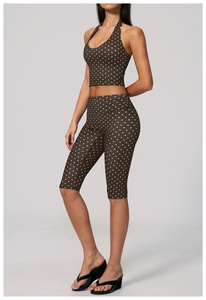 Custom Brown Seamless Yoga Set Halter Crop Top High Waist Shorts Contrast Stitch Breathable Spandex Polyester 2 Piece - Product Image 3