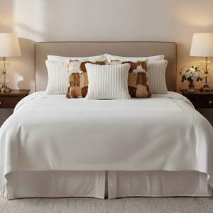 SOGA 6PC 45cm Fundas de Almohada Decorativas 2 Fundas de Almohada con Parches de Piel de Vaca 4 Fundas de Almohada Elegantes Blancas Texturizadas para Sala de Estar, Sofás, Dormitorio - Product Image 4