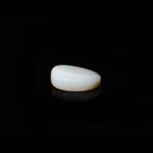 Ethiopian Opal 5.9 Carat Oval Cabochon Loose Gemstone for Fine Jewelry - Product Image 3