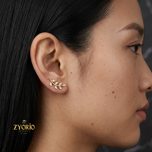 Pendientes de Oro de 14K con Flecha y Diamantes Cultivados en Laboratorio, Certificados por IGI, Micro Pavé Blanco D.E., de Zyorio Jewels Color E Joyería Fina de Lujo - Product Image 5