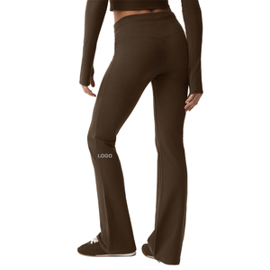 ชุดเซ็ตฮู้ดดี้ผ้าฝ้ายและกางเกงขายาวทรงบูทคัทสำหรับผู้หญิง ชุด 2 ชิ้น เนื้อผ้านุ่มสบาย สไตล์ลำลอง ชุดออกกำลังกาย ผ้าถักยืดหยุ่น รับผลิตตามแบบ OEM แบรนด์ส่วนตัว - Product Image 6