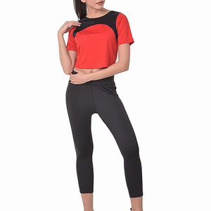 T-shirts courts noirs surdimensionnés personnalisés pour femmes, avec imprimé blanc uni et carreaux, respirants, avec couleurs et logo personnalisés - Product Image 3