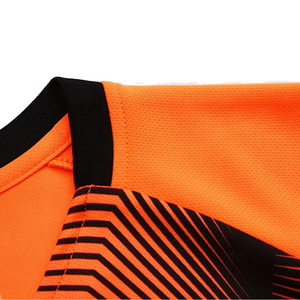 Uniforme de fútbol de diseño personalizado de la mejor calidad, ropa de entrenamiento, uniforme de fútbol en ropa deportiva a la venta - Product Image 3