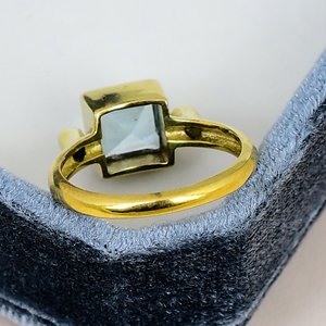Bague pour femme en topaze bleue sertie clos, plaquée or, en argent sterling 925 massif, pierre précieuse taille coussin de 7 mm, bague d'anniversaire pour femme - Product Image 4