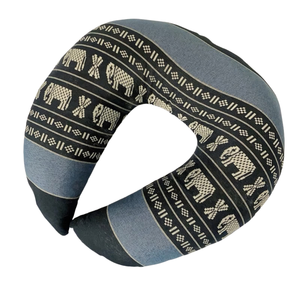 Oreiller à motif thaïlandais pour dormir sur le ventre – Coussin en forme de U pour dormir sur le ventre et masser le visage - Product Image 1