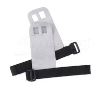 Agarraderas de gimnasia con diseño de muñequera ajustable, diseñadas para barras de dominadas y entrenamientos diarios en el gimnasio.