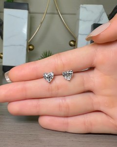 Romantic Heart Cut <b>Stud</b> <b>Earrings</b> Moissanite 1 Carat With 925 Sterling Silver For Women's <b>Fine</b> Party Jewelry Charms Gift For Her - Product Image 1