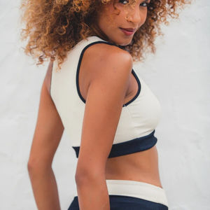 Haut à col montant léger et respirant pour femme, idéal pour la pole dance et le fitness, collection été 2026 – Service OEM et personnalisation - Product Image 6