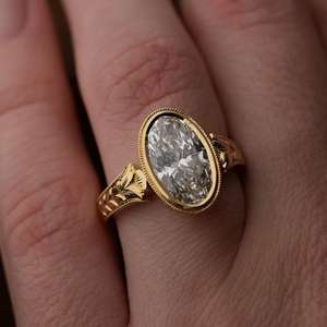 Bague Art Déco en or massif 14 carats avec diamant ovale de 2,00 carats, gravure florale en forme de feuille, diamant cultivé en laboratoire, bijou de promesse pour amoureux, charmes - Product Image 3