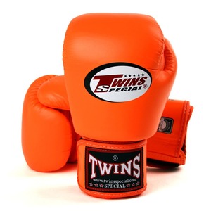 นวมชกมวยหนังแท้ Orange Twins แบบเต็มนิ้ว พร้อมสายรัดข้อมือ สำหรับผู้ใหญ่ เหมาะสำหรับการฝึกซ้อมและต่อสู้ MMA และศิลปะการต่อสู้ - Product Image 5