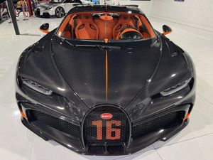 Auto Deportivo de Lujo Usado 2023 con Rendimiento Extremo - Product Image 3