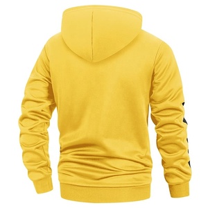 Sweat-shirt à capuche noir pour homme avec bandes rouges sur les manches, coupe classique, décontracté, pour l'automne, en polyester tricoté, pull en molleton 2027 - Product Image 6
