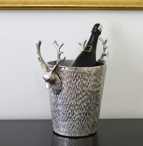 Cubo de acero aislado, limpio y moderno, con pinzas para hielo dentadas, ideal para champán y eventos festivos, a precio mayorista. - Product Image 6