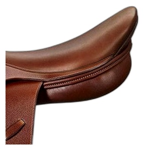 Silla de montar inglesa de cuero genuino marrón para doma y salto, de contacto estrecho, con armazón de plástico - Product Image 2