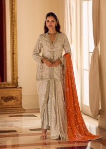 Dhwaja Export Cream Georgette Taille Unique Ensemble Cousu avec Broderie et Travail de Perles - Product Image 2