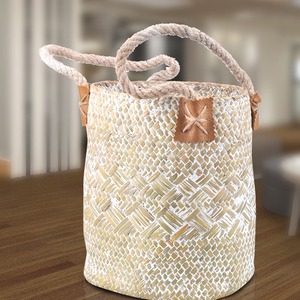 Cesta multifuncional hecha a mano de hierba marina, maceta, cesta de almacenamiento hecha a mano para escritorio, venta al por mayor, ecológica, hecha en Vietnam - Product Image 4