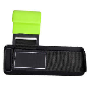 สายรัดข้อมือแบบหนาพิเศษพร้อมแผ่นรองนีโอพรีน 9 มม. สำหรับเดดลิฟท์ ดึงข้อ ยกน้ำหนัก ยี่ห้อ AMAZING INDUSTRIES - Product Image 5