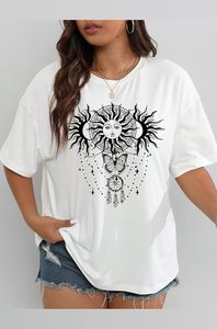 Haut décontracté pour femme en polyester satiné blanc, imprimé numériquement, à manches courtes et respirant - Product Image 3