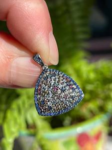 Colgante moderno de zafiro multicolor con corte de diamante Tingle, plata de ley 925 / elegante regalo para ella - Product Image 1