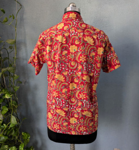 เสื้อเชิ้ตลำลองแขนสั้นพิมพ์ลายดอกไม้สีแดงสำหรับผู้ชายคอปกผ้าฝ้ายสำหรับฤดูร้อน - Product Image 5