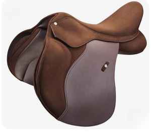 Selle d'équitation anglaise de dressage en cuir synthétique marron, confortable et de qualité supérieure, avec arbre en plastique léger - Product Image 5