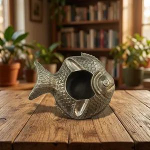 Cendrier décoratif en forme de poisson, cendrier vintage en métal, accessoire pour fumeurs, cendrier de table pour la maison, le bar, le restaurant - Product Image 5