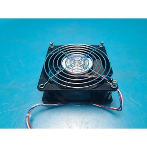 EBM-PAPST 4114N/17HH Usado como pieza de repuesto para equipos de semiconductores Legacy - Product Image 2
