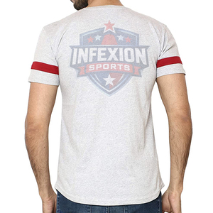Camiseta de Manga Corta para Hombre, Cuello Redondo, Rayas Grises y Rojas, Estilo Casual, Tejido de Punto, Algodón, Diseño con Ribete en Contraste - Product Image 2