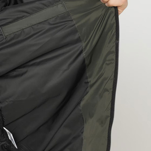 Blouson matelassé à capuche bicolore pour homme, gris-vert, léger, chaud, avec fermeture éclair, prix abordable, OEM, personnalisable, vente en gros - Product Image 3
