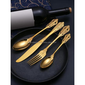 Ensemble de couverts en métal de qualité supérieure pour les repas à la maison avec un design élégant, parfait pour les repas de tous les jours et les occasions spéciales - Product Image 2