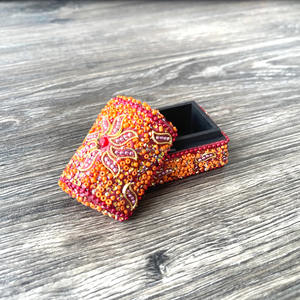 Petite boîte à bijoux décorative en bois, boîte à bibelots indienne faite à la main, cadeau de mariage, boîte de rangement sécurisée pour bijoux - Product Image 2
