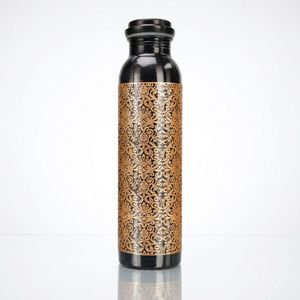 Bouteille d'eau écologique en cuivre pur avec couvercle à vis, design indien traditionnel fait main, pour la rentrée scolaire, fournisseur en gros - Product Image 3
