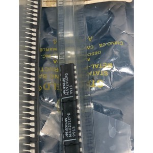 38 MAXIM MAX231CPD MULTICHANNEL DRIVER/RECEIVER - Équipements et composants semi-conducteurs mondiaux de confiance - Product Image 1