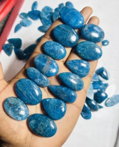 Lote de Apatita Azul Natural al Por Mayor – Gema Suelta de Calidad AAA, Cabujón Pulido Liso para la Fabricación de Joyas - Product Image 3