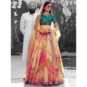 Hermoso Lehenga Choli Semi-Cosido con Estampado Digital en Blanco y Verde de Zeel Clothing - Product Image 1