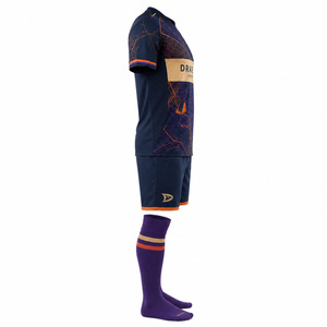 Ensemble de maillots et shorts de football personnalisés en polyester à séchage rapide, série sport d'équipe, col en V, vente en gros - Product Image 4