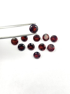 Pierre précieuse naturelle grenat du Mozambique, taille ronde calibrée 7x7mm, gemme rouge en vrac pour la fabrication de bijoux, vente en gros - Product Image 6