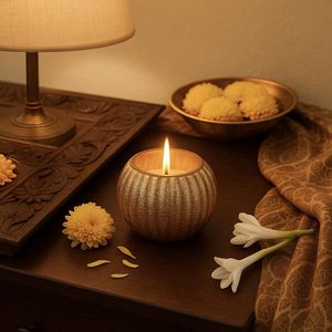 Candelabro de Metal de Lujo con Portavelas Decorativo Hecho a Mano para Hogar, Hotel y Centros de Mesa para Bodas a Precio de Exportación - Product Image 5