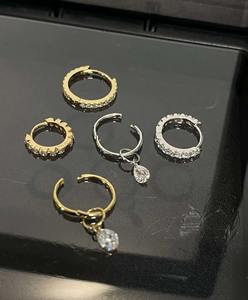 Pendientes de Aro de Oro de 14K de Lujo con Diamantes Cultivados en Laboratorio, Joyería Elegante y Minimalista, Regalo para Mujer - Product Image 2