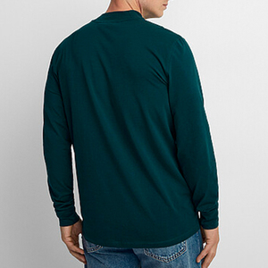 T-shirt à col roulé à manches longues pour homme, vert foncé, tricoté, coupe ajustée, couleur unie, vêtement décontracté - Product Image 2