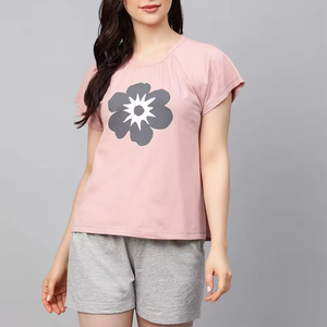 Vente flash - Ensemble 2 pièces pour femmes - T-shirt et short décontractés - Extensible, respirant, séchage rapide - 100% coton - Product Image 1
