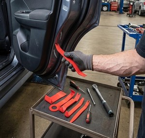 Kit d'outils de démontage de garnitures automobiles, ensemble d'outils de levier en plastique pour panneaux de porte de voiture, tableau de bord, garnitures intérieures, clips et réparation audio GAPGAR019 - Product Image 1