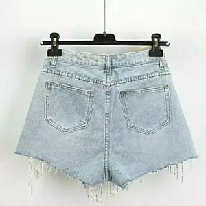 Jupe-short en jean taille haute pour femme avec franges à sequins, style bohème, en tissu de coton délavé, fermeture boutonnée - Product Image 5