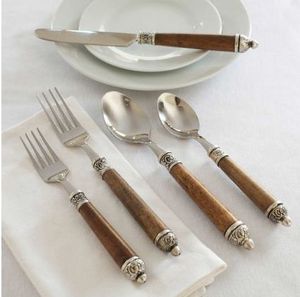 Juego de cubiertos de acero inoxidable de calidad para restaurantes con etiqueta privada y mango de madera, diseñado para uso comercial y doméstico. - Product Image 4